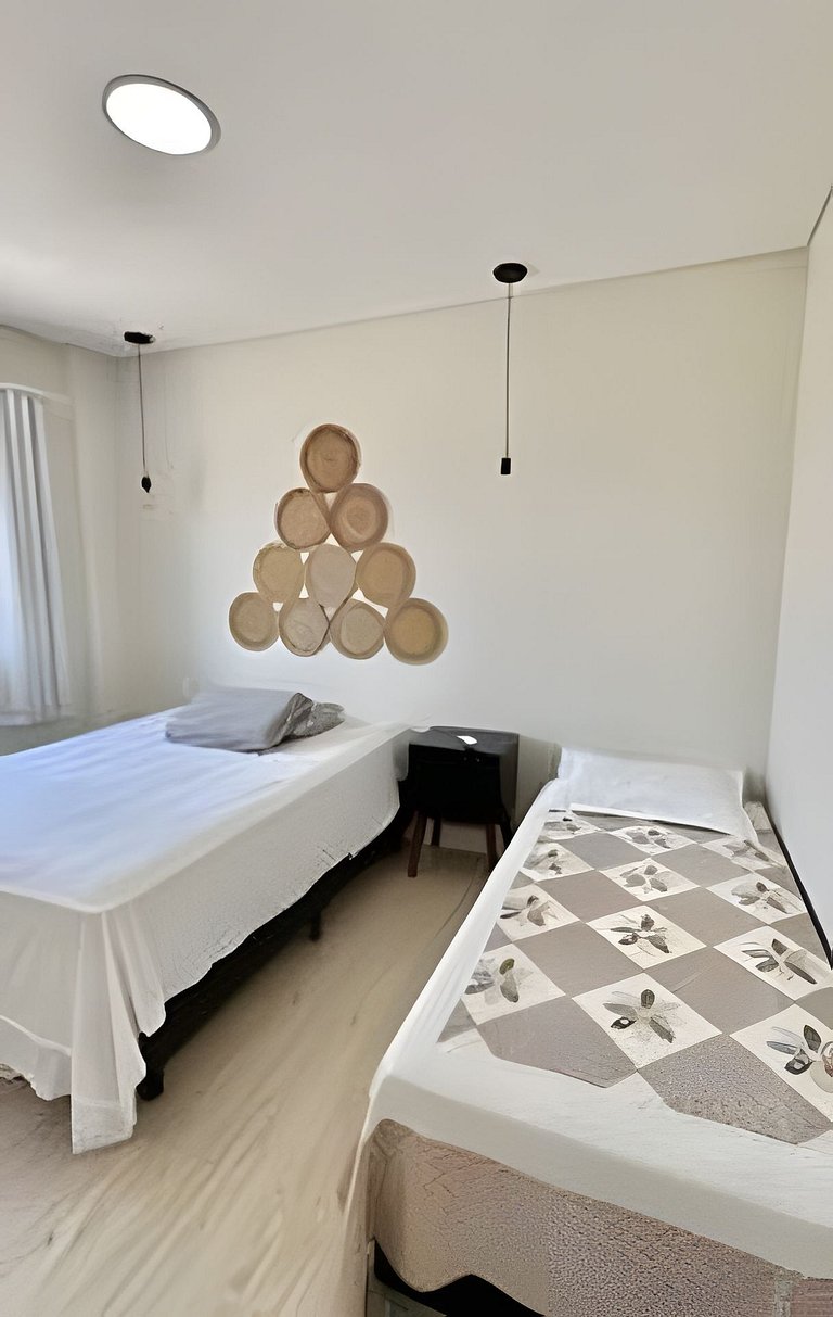 02 Dorm. Sacada com Churrasqueira e Vista para BC