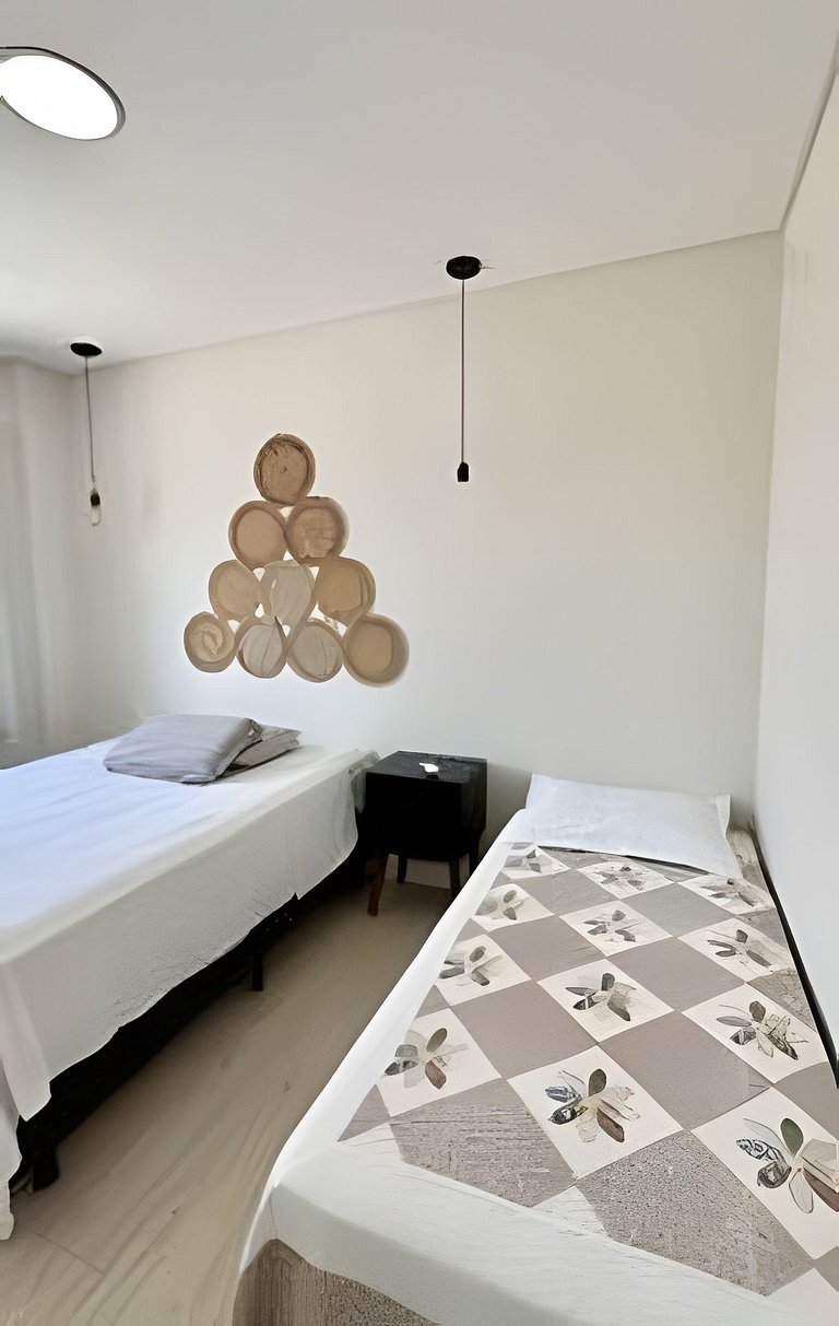 02 Dorm. Sacada com Churrasqueira e Vista para BC