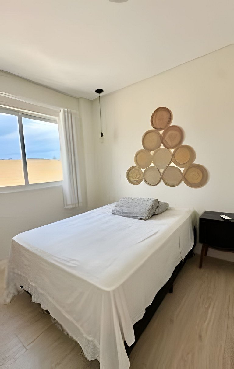 02 Dorm. Sacada com Churrasqueira e Vista para BC