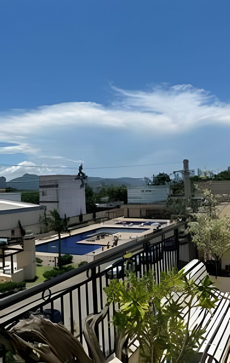 02 Dorm. Sacada com Churrasqueira e Vista para BC