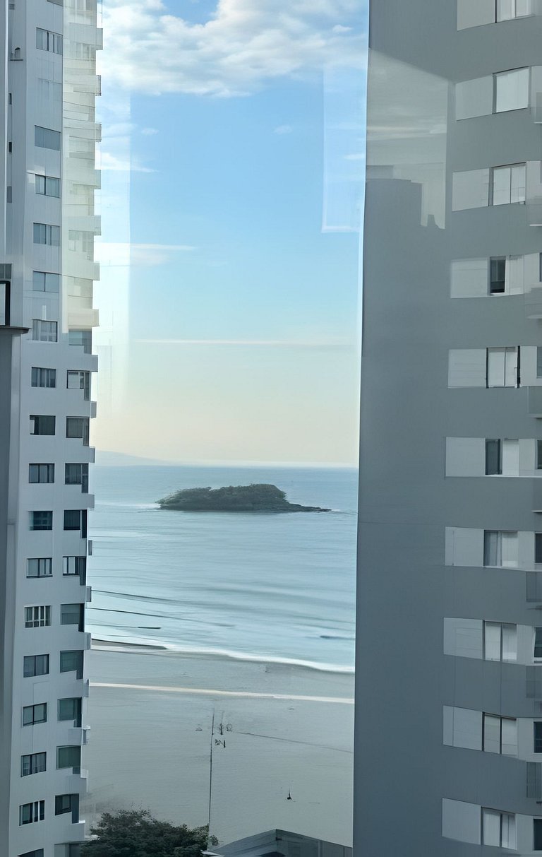 AP Quadra Mar em BC