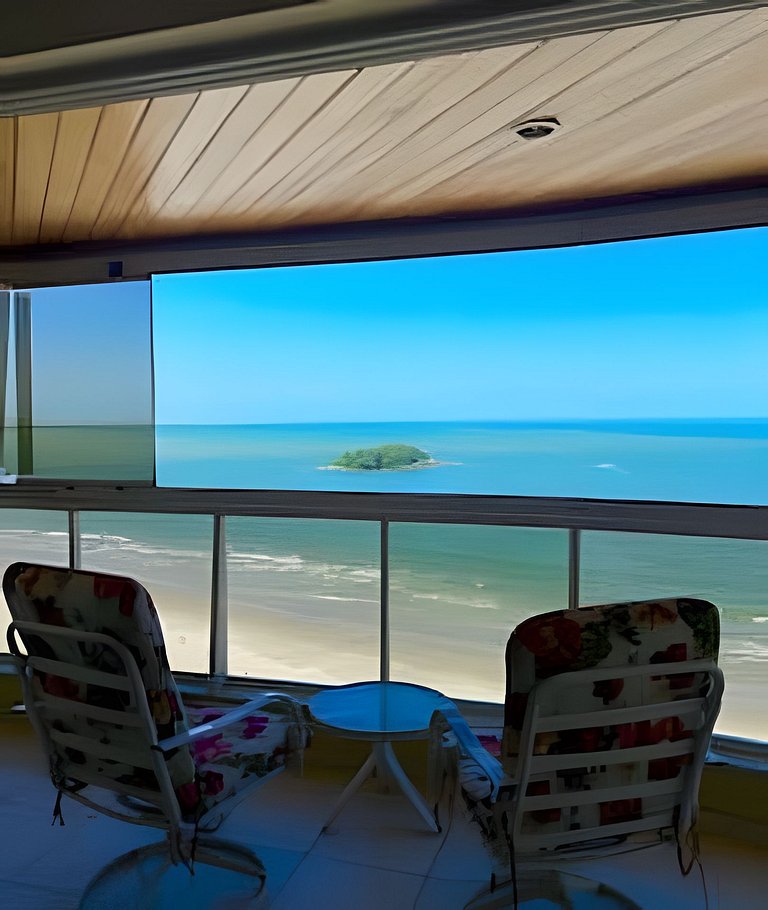 2 Dorm. Frente Mar com Churrasqueira