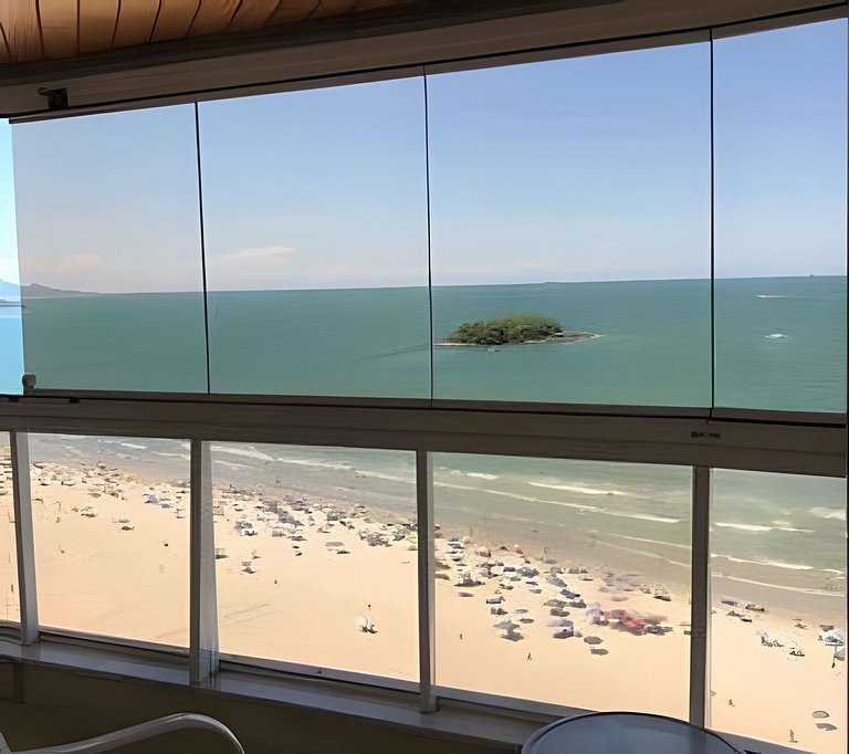 2 Dorm. Frente Mar com Churrasqueira