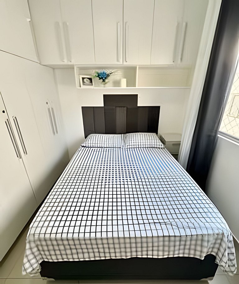 02 Dorm. Aconchegante e Bem localizado