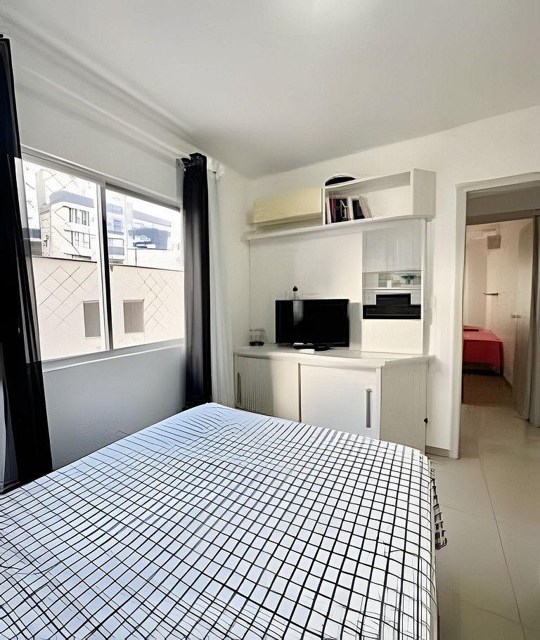 02 Dorm. Aconchegante e Bem localizado