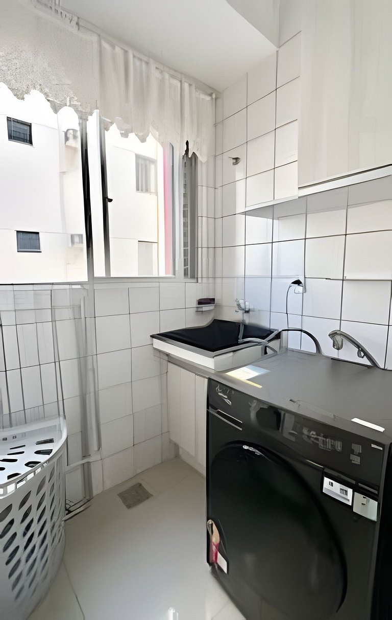 02 Dorm. Aconchegante e Bem localizado