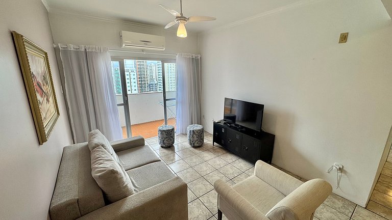 2 Dorm. Sacada com Vista Mar