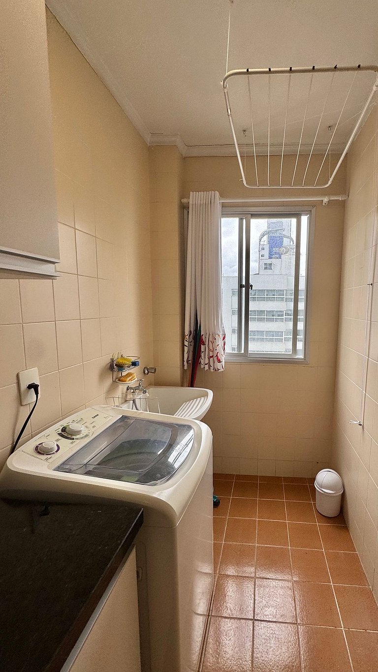 2 Dorm. Sacada com Vista Mar